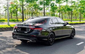 Xe Mercedes Benz E class E300 AMG 2021