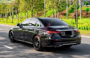 Xe Mercedes Benz E class E300 AMG 2021