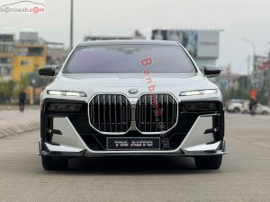 Xe BMW 7 Series 735i Pure Excellence 2023