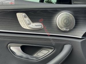 Xe Mercedes Benz E class E300 AMG 2021
