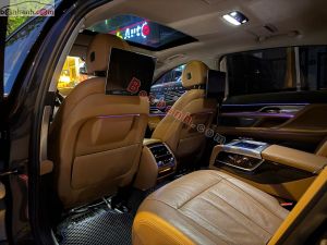 Xe BMW 7 Series 730Li 2016