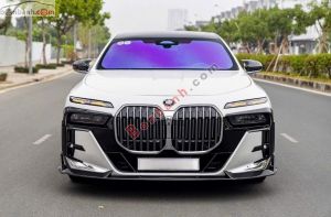 Xe BMW 7 Series 735i Pure Excellence 2023