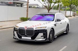 Xe BMW 7 Series 735i Pure Excellence 2023