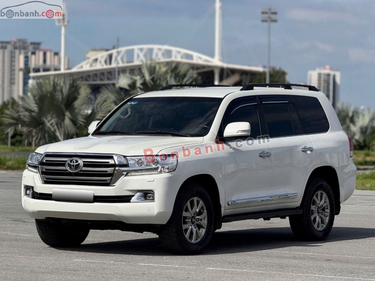 Toyota Land Cruiser VX 4.6 V8