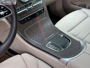 Xe Mercedes Benz GLC 200 4Matic 2020
