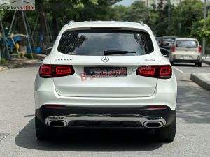 Xe Mercedes Benz GLC 200 4Matic 2020