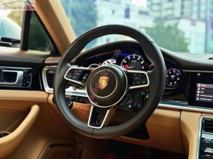 Xe Porsche Panamera 3.0 V6 2018