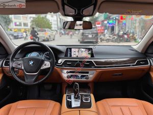Xe BMW 7 Series 730Li 2016