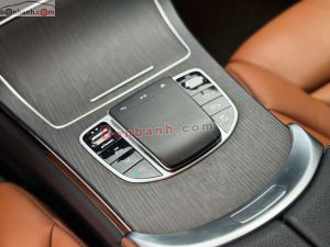 Xe Mercedes Benz GLC 300 4Matic Coupe 2021