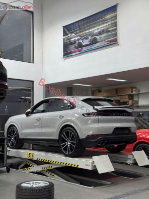Xe Porsche Cayenne Coupe 2023