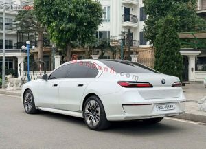 Xe BMW 7 Series 740i Pure Excellence 2024