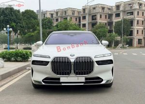 Xe BMW 7 Series 740i Pure Excellence 2024