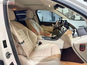 Xe Mercedes Benz GLC 300 4Matic 2021