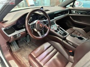 Xe Porsche Panamera 3.0 V6 2018