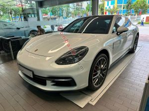 Xe Porsche Panamera 3.0 V6 2018