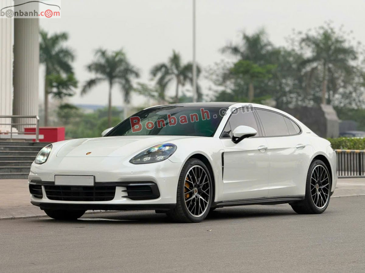 Porsche Panamera 4 Executive 2018