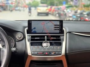 Xe Lexus NX 300 2019