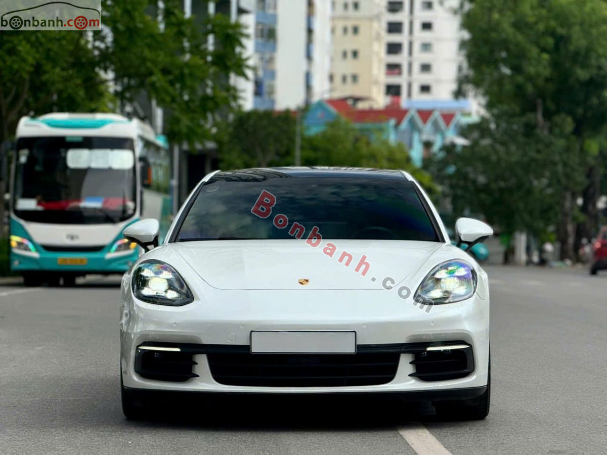 Porsche Panamera 4 Executive 2018