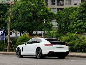Xe Porsche Panamera 3.0 V6 2018
