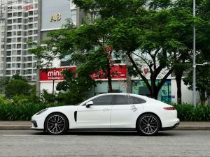 Xe Porsche Panamera 3.0 V6 2018