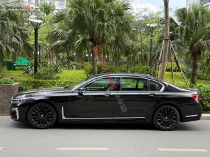 Xe BMW 7 Series 730Li 2016