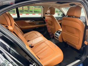 Xe BMW 7 Series 730Li 2016