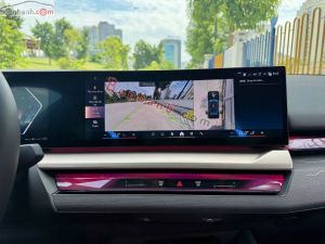 Xe BMW 5 Series 520i Premium 2025