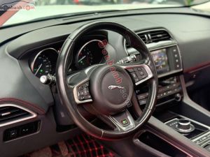 Xe Jaguar F-Pace R-Sport 2016