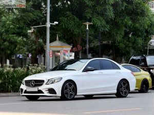 Xe Mercedes Benz C class C300 AMG 2019