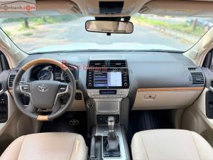 Xe Toyota Prado VX 2.7L 2021