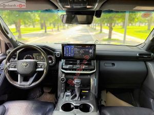 Xe Toyota Land Cruiser 3.5 V6 2021