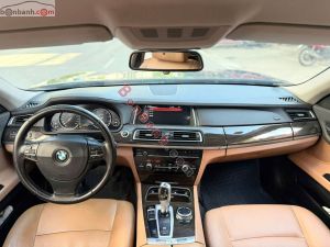 Xe BMW 7 Series 730Li 2014