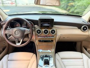 Xe Mercedes Benz GLC 250 4Matic 2016